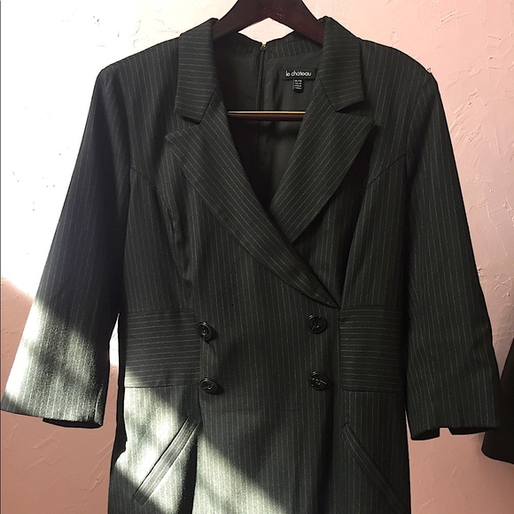 Le Chateau Blazer - Picture 2 of 7